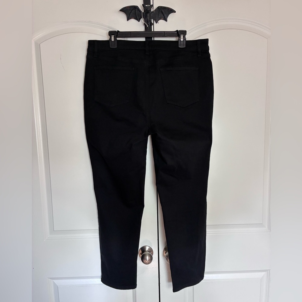 Talbots Deep Black Jeans Soft Material working pockets easy button zipper 16 - Picture 2 of 13